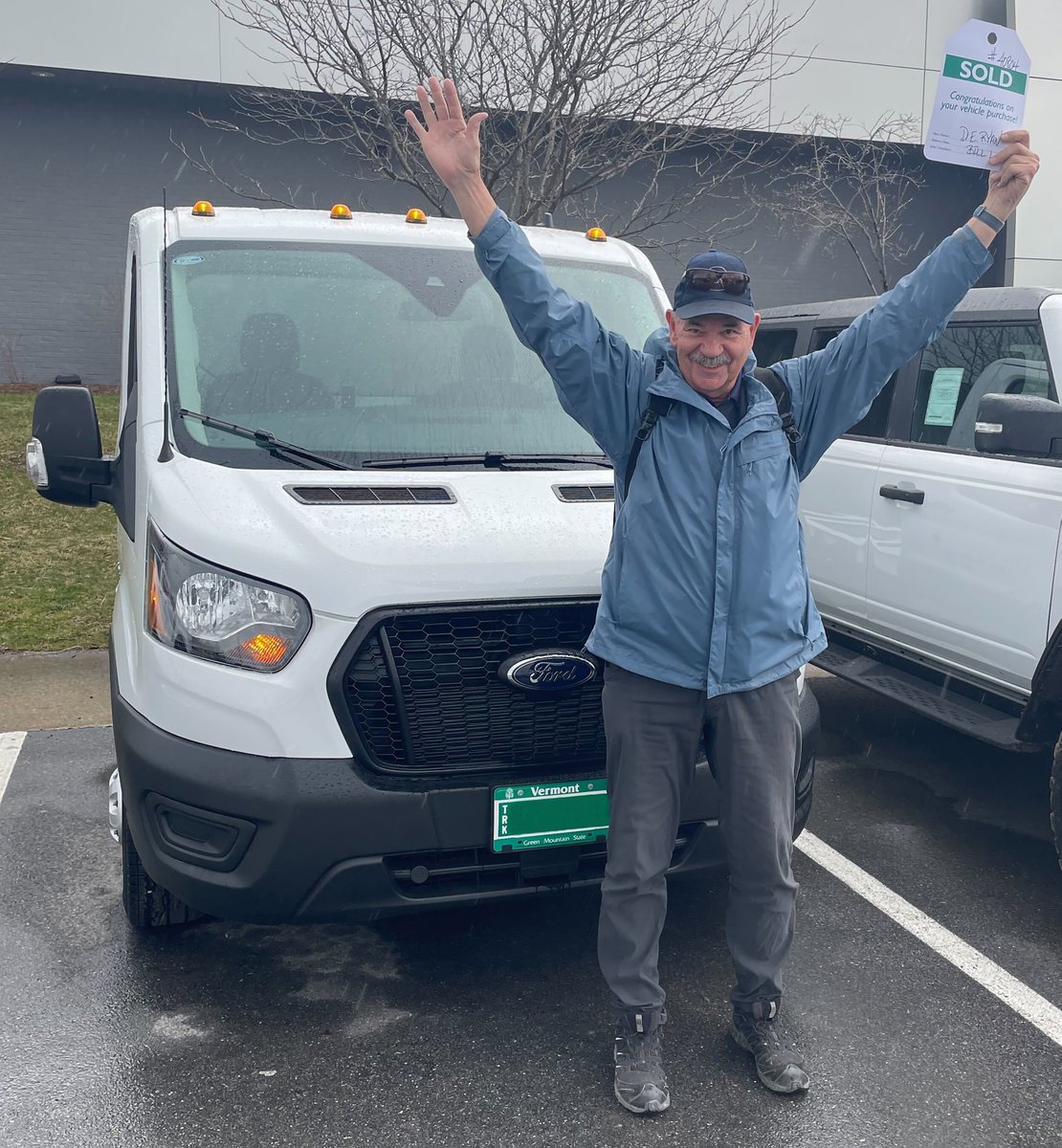 Happy #NewTruckDay to Tim! He couldn't contain his excitement as he got ready to take home his new @Ford Transit work van, picked out with some help from Bill Labonte - Congrats!

Learn more about Bill & check out his reviews on @DealerRater: bit.ly/2wZZj44

#Ford #HTeam
