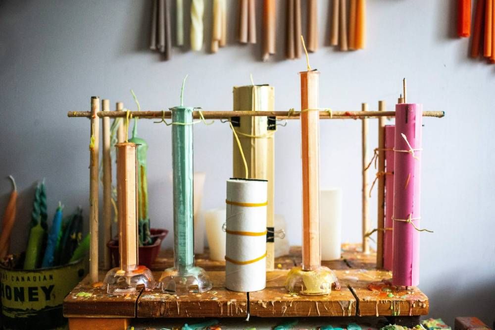 Candle-maker finds inspiration in beauty of beeswax buff.ly/3U9UVHE