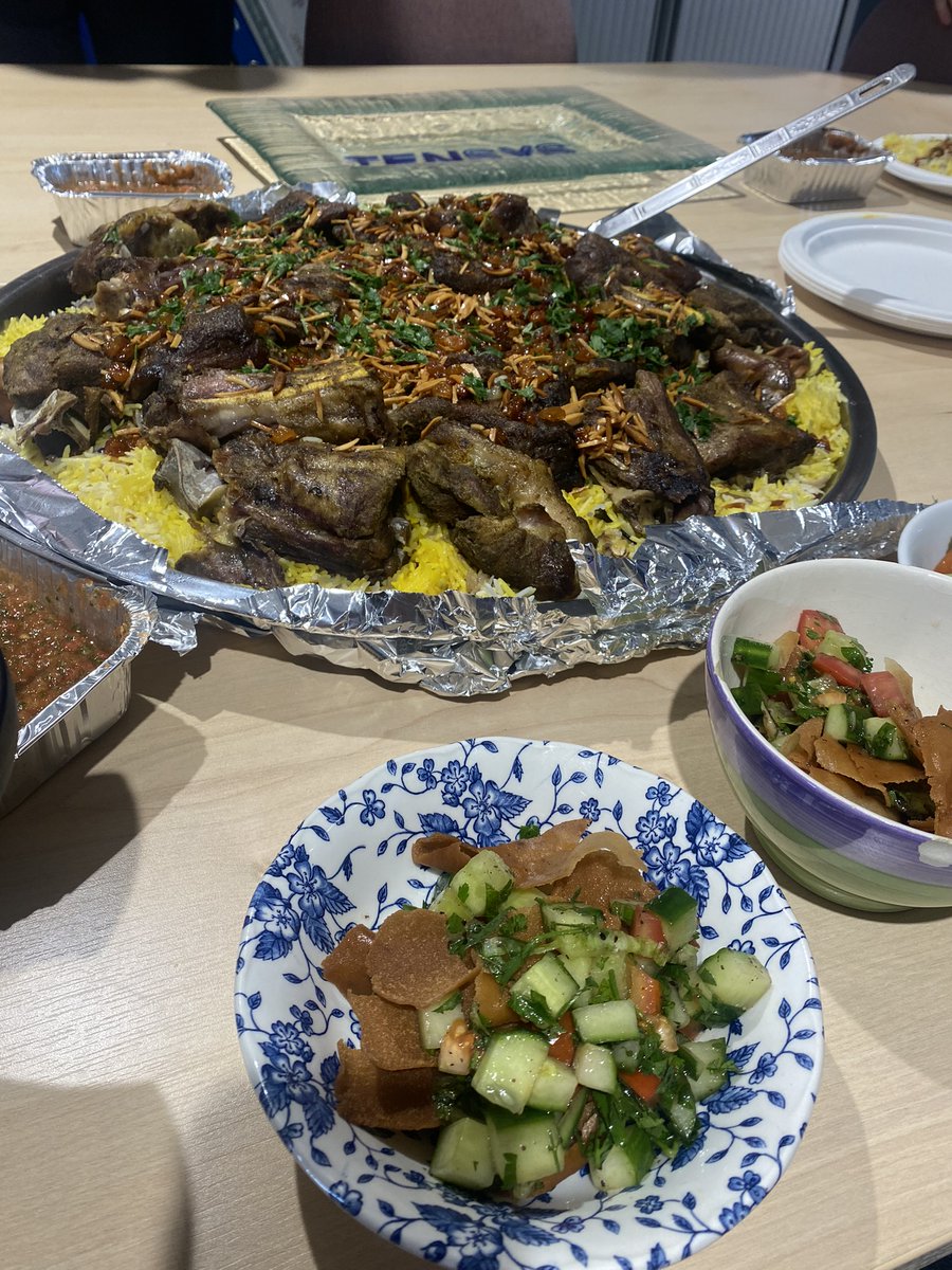 TensysDesign's tweet image. Eid Mubarak!

The team at Tensys were treated to a spectacular feast prepared by KTP Associate Ismail Abuzayed. Thank you to Ismail!

#Eid #EidMubarak  
#Team #TeamLunch

linkedin.com/feed/update/ur…