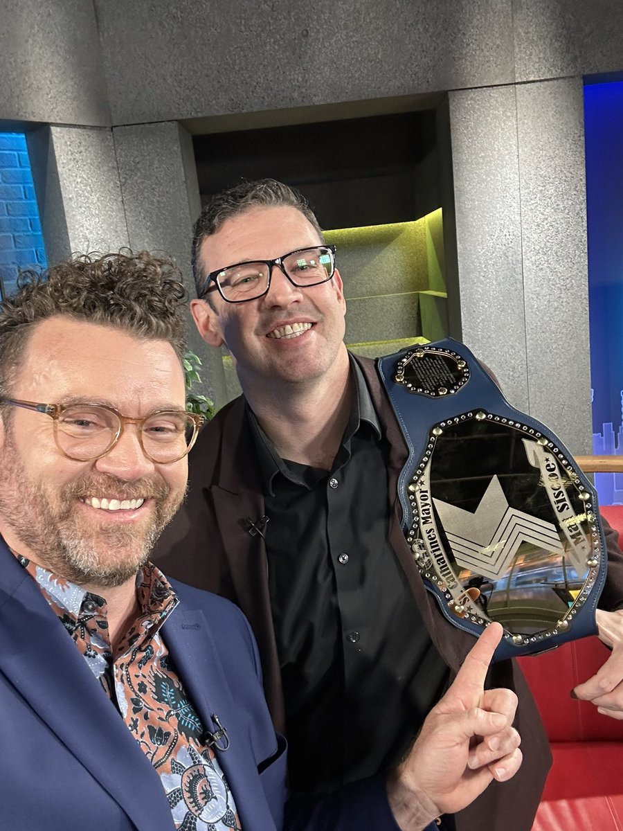 Does ever Mayor spend their own money on a WWE Championship Belt to replace the Chains of office? I know somebody that does .. @MatSiscoe @morninglive