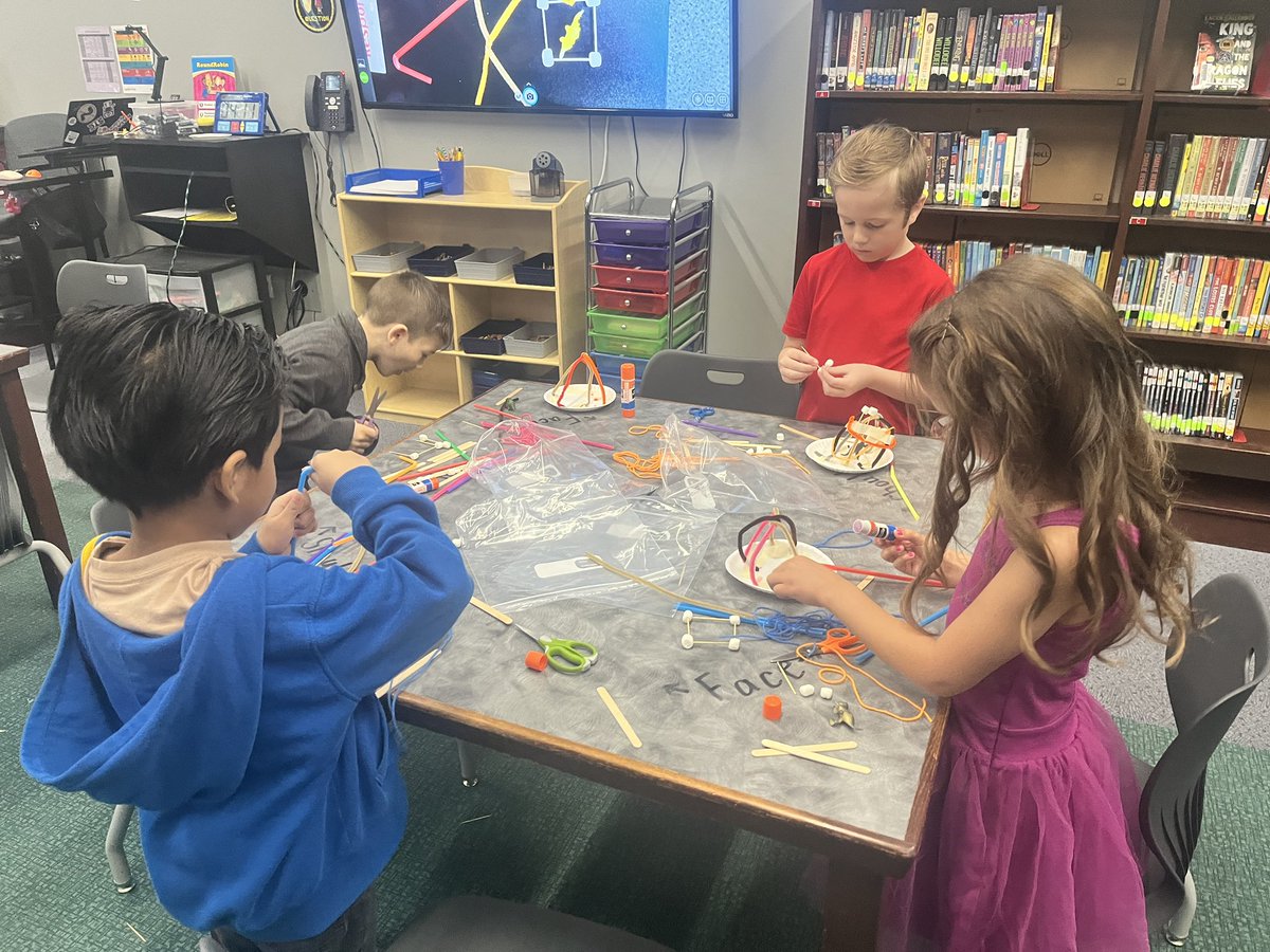 bristowlibrary's tweet photo. My 1st graders are really rocking it this week! They made some awesome dinosaur traps after reading the book Goldilocks &amp; the Three Dinosaurs by Mo Willems. @bristowelem @MoWillems #storybookSTEAM https://t.co/kq0nmzs5tK