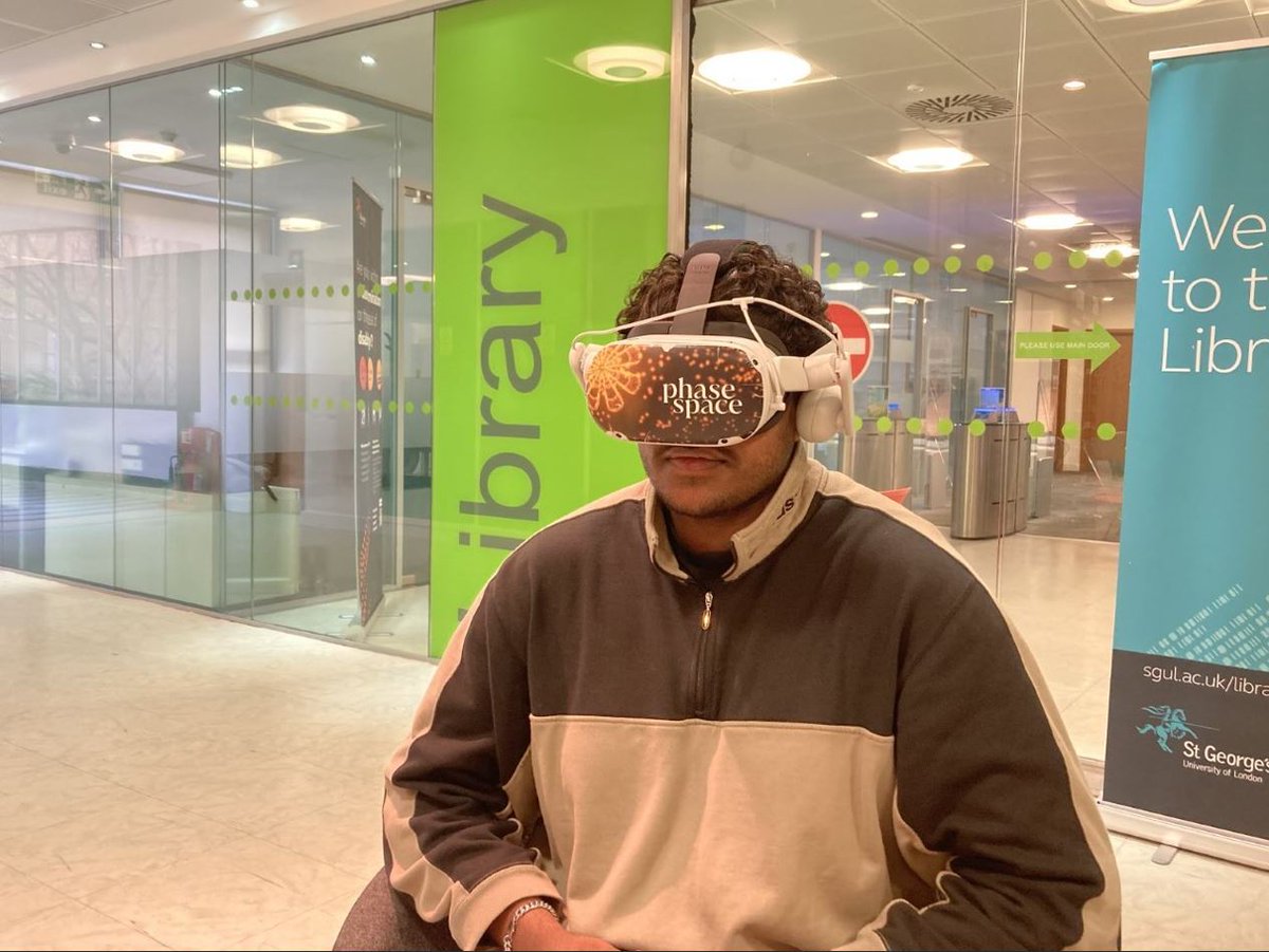 A trial on St George’s students, funded by @innovateuk, has revealed that a new VR experience boosts student mental health by reducing stress and anxiety ahead of exams. Our student union are now looking to offer students regular VR sessions. 👉 bit.ly/3TRoRac