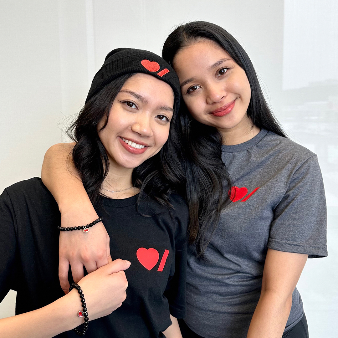 Giving never felt - or looked this good! Join us to #BeatHeartDisease and #BeatStroke by wearing your support. Show some love and check out our apparel today! ❤️ Shop here: bit.ly/3Sy5dRi.