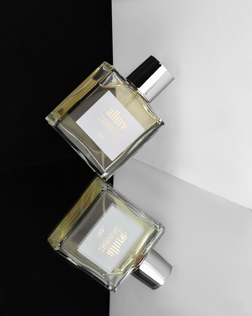 LsaHomeco's tweet image. Keep your homes and offices smelling super fresh and sweet for an extended period of time. 

Shop from our variety of amazing fragrances today and be glad you did.

#lsa #lsahome #duvets #sheets #laundry #sleephealth #personalhygiene #fragrance #diffusers #diffuser