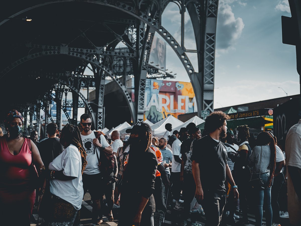 ConnorKris's tweet photo. Attention New Yorkers! The Uptown Night Market is finally here!  It's happening at the Harlem Arches for a thrilling summer night full of food, fun, and festivities! #UptownNightMarket #NYCEvents #CultureFest #SummerNights #NewYorkCity #FamilyFun #Manhattan #Harlem #StreetFood https://t.co/fG3O5Pidv8