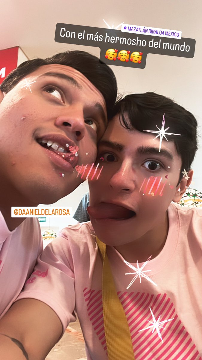 Hoy es el cumpleaños de mi bb hermosho y preshioso 😍😍😍😍 Vayan a festejarlo mucho 🥳🥳🥳🥳 @Daanieldelar2 @Daanieldelaros 😘😘😘😘😘😘😘😘🥰🥰🥰🥰🥰🥰🥰🥰🥰🎊🎉🎊🎉🎊🎉🎊🎉🎊🎁🎈🎁🎈🎁🎈🎁🎈🎁🎈🎁