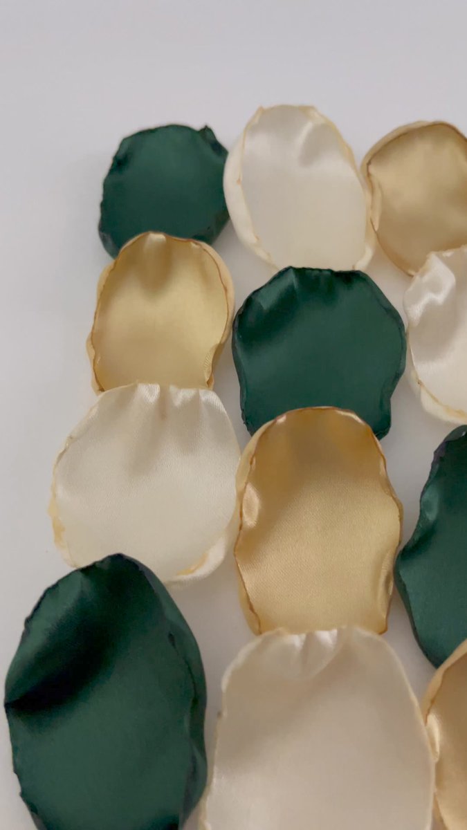 💥Wedding Decor Ideas💥 Emerald gold ivory 100 flower petals dlvr.it/T5Msfn #amazon #weddingplanner #bridetobe2024 #groomtobe2024… dlvr.it/T5Msyy #weddingflowers #centerpieces #handmade #bridalshower #birthdayparty #weddingreception #partydecor #weddingdetails