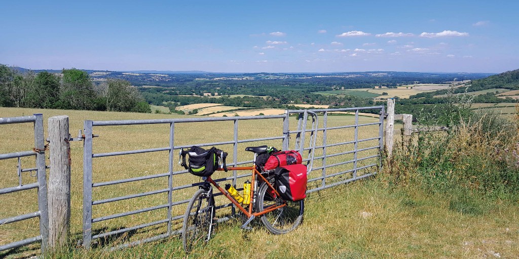 🚲 Embark on a journey from fiction to reality with Tristam Newey as he follows the footsteps of Hoopdriver from H.G. Wells' novel! 📚 Dive into the adventure and explore the 'Wheels of Chance' cycle route. Discover more about this captivating ride here: cyclinguk.org/wheels-of-chan…