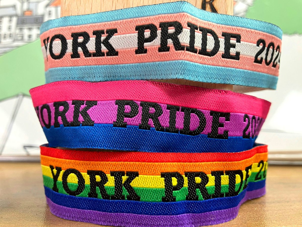 Get set for #YorkPride2024! 🌈

Show your support for @YorkPride by picking up an official wristband at the Visit York Visitor Information Centre. They're a crucial part of keeping Pride free for all and give discounts at top businesses and attractions!

visityork.org/business-direc…