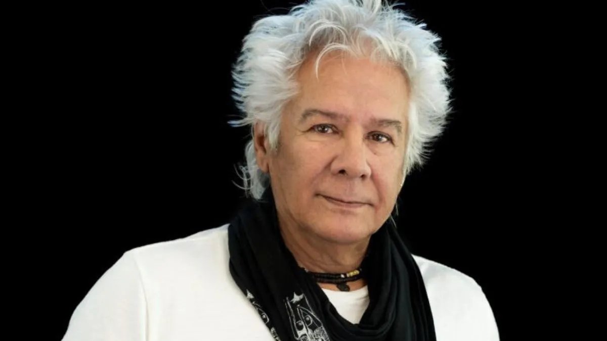 Víctor Heredia fue internado con un cuadro de neumonía e insuficiencia cardiaca
Tiene 77 años