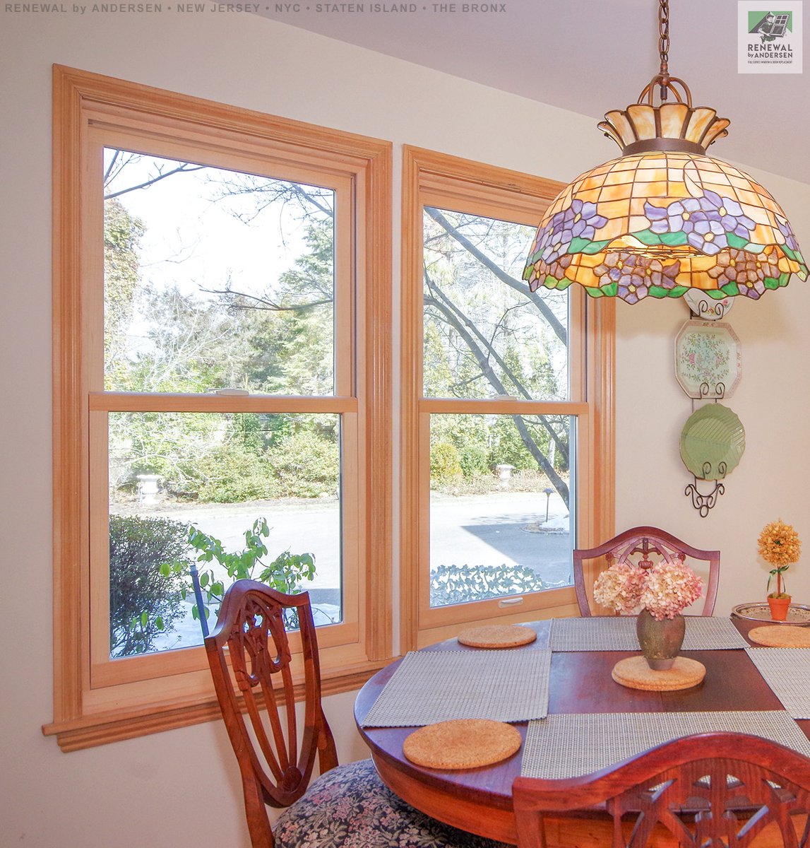 Remarkable kitchen dinette with new wood interior windows we installed
. . . . . . . . . 
Replacing your windows in just a phone call away -- Contact Us Today: (844) 245-2799 -- Renewal by Andersen New Jersey, NYC, Staten Island and The Bronx
#woodwindows #windows #contractor #nj