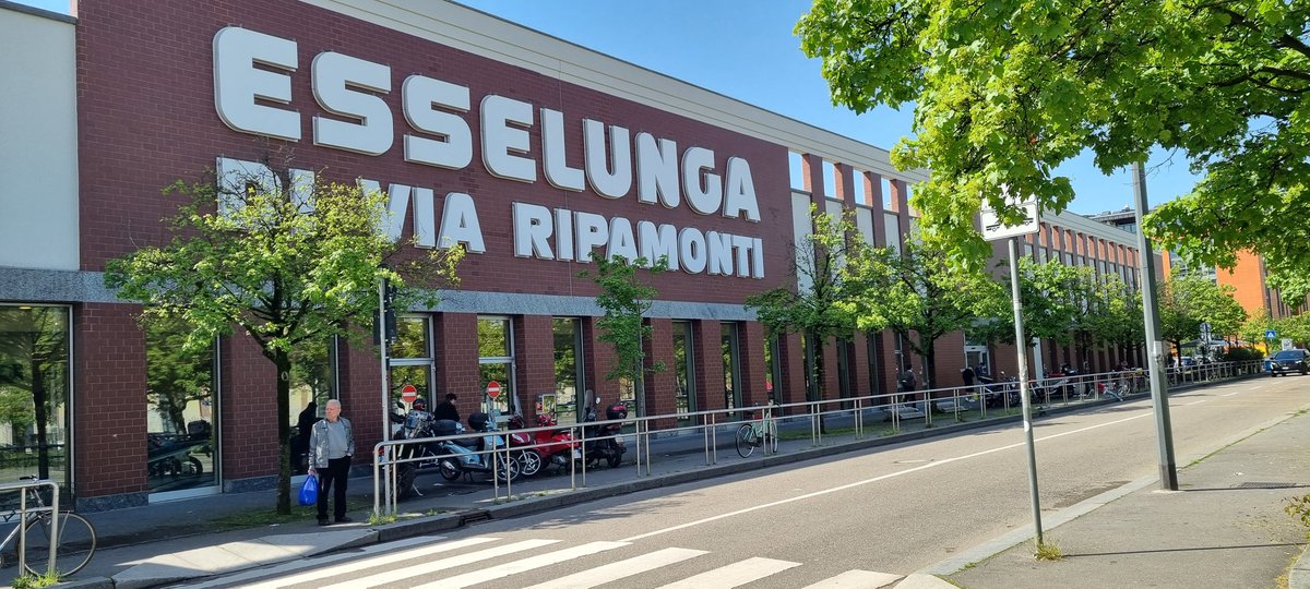 A perfect busman's holiday, shopping in Milan and finding Irish grass fed beef complete with PGI. <a href="/farmersjournal/">Irish Farmers Journal</a> <a href="/FJBeef/">FJ Beef</a>  <a href="/Bordbia/">Bord Bia - The Irish Food Board</a>