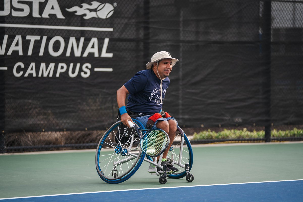 Another Action Packed Day 🏆 The teams have just wrapped up the morning round of team matches! Much more tennis to come the remainder of the day! 📊 tinyurl.com/59u6c5uh (Draws) 📺 tinyurl.com/4hu99vhd (Live Stream) #WeAreCollegeTennis | #WheelchairNats