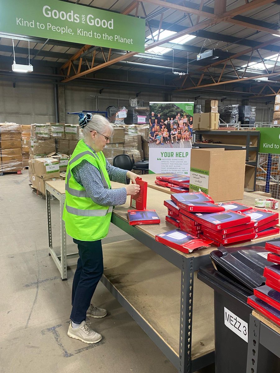 Today, as part of our April Centenary challenge, the Herts Chamber team will be packing 100 boxes for Goods for Good, destined to support those in need. 🎁🦺 #HertsChamber100 #KeeptheHeartinHerts