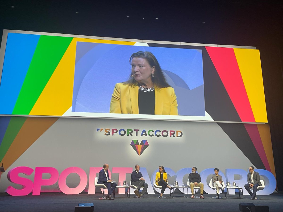 'Women get abused for just being women. That’s not just sports, that’s politics and the business world and that’s a really important nuance that needs to be kept in mind'. – @sarah_grego Whose responsibility is it to fight online abuse in sport ❌? 🔛explored now at #SportAccord