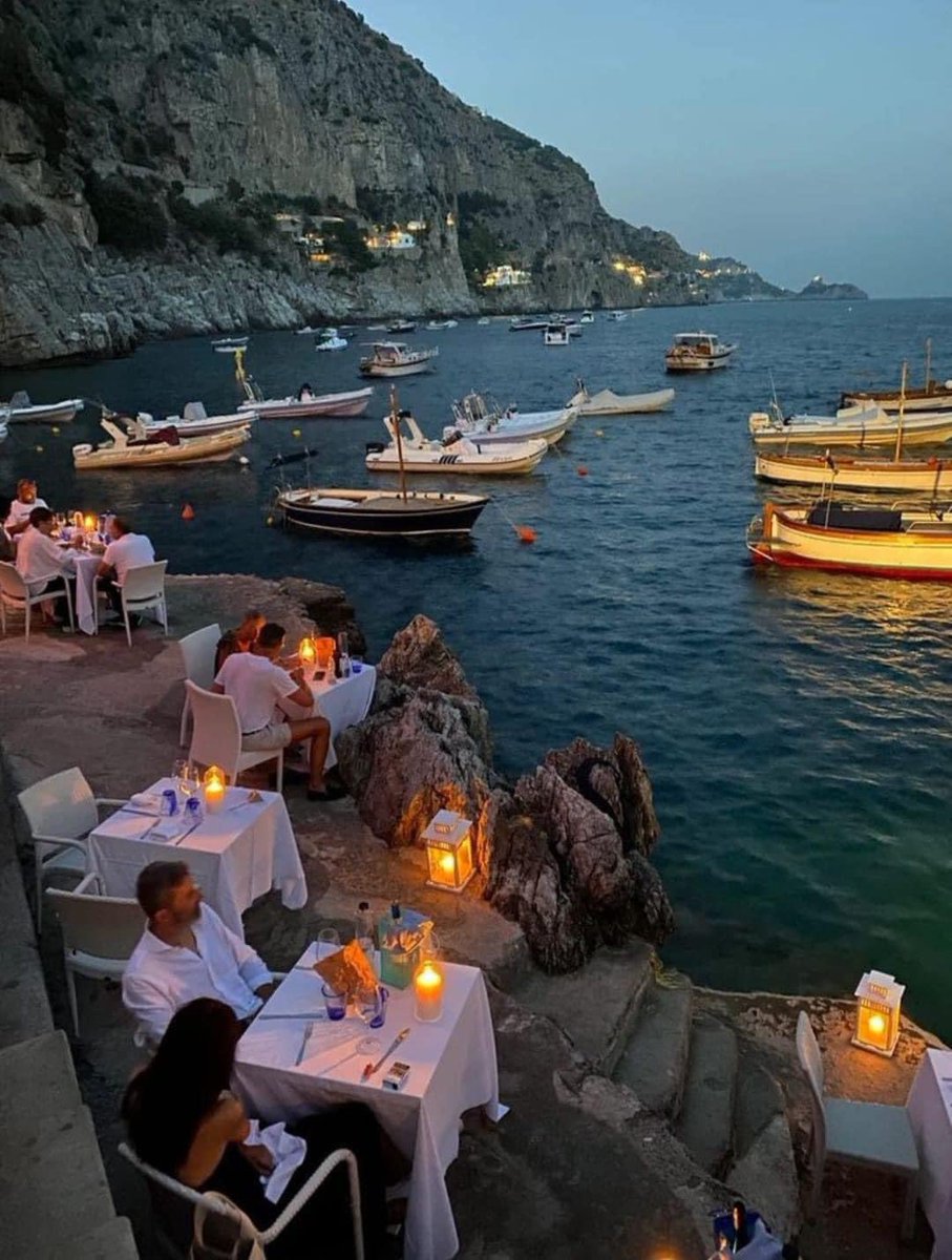 “II Pirata” restaurant and lounge bar (Amalfi Coast - Italy) #Italy #Travel #luxurylifestyle