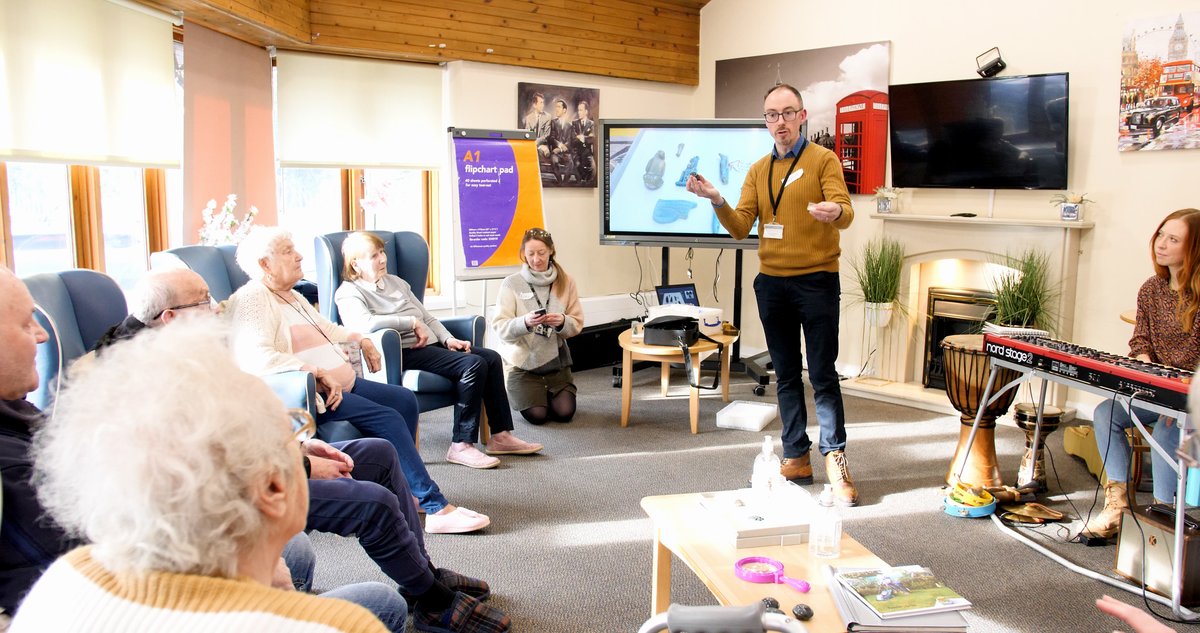 So delighted to have been shortlisted by Family Learning Awards for our @McrMuseum project 'To Have & To Heal', using collections in care settings + intergenerationally! Genuinely one of the best experiences of my professional life!