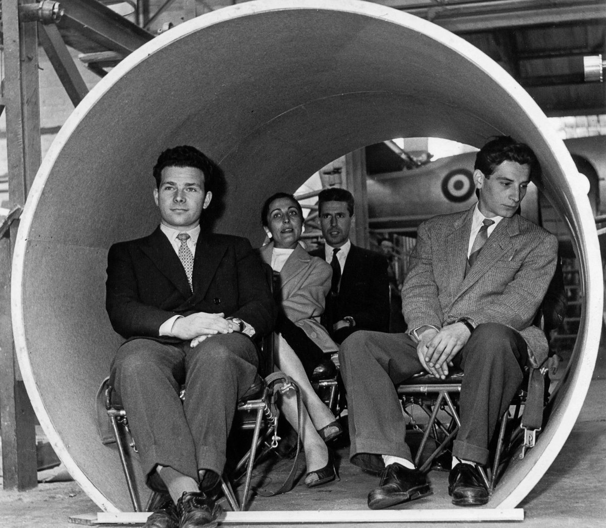 People invited to test the dimensions of Dassault's 'Méditerranée' business jet project on board a model reproducing the space of its fuselage. This took place in 1958, shortly after which the project changed face and became the Falcon 20. © Dassault Aviation