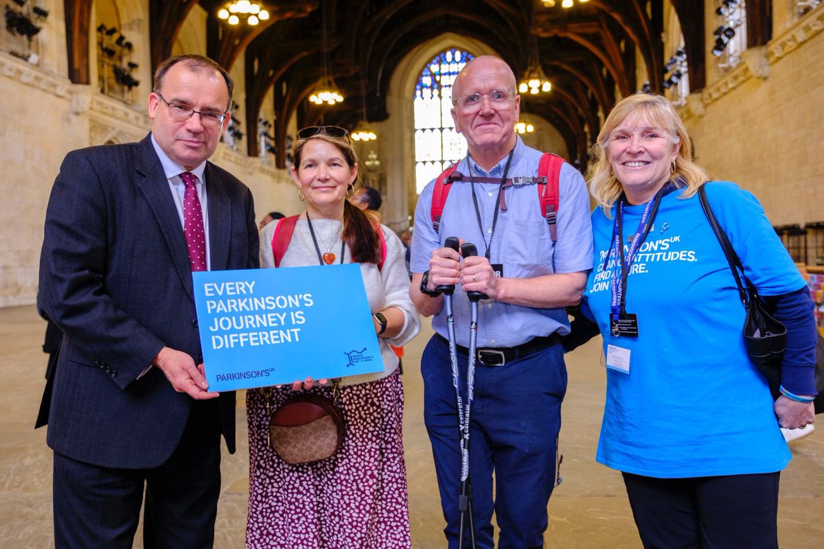 It’s #WorldParkinsonsDay - a terrible condition my father had &amp; which still needs substantially more research and support for patients and their carers. 

Every Parkinson's journey is different, with ups &amp; downs &amp; everything in between along the way. (1/2)
