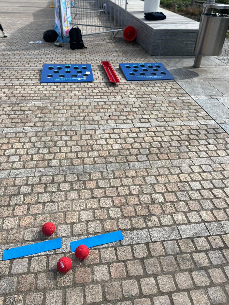 A great start to the day as we currently in Centenary square supporting the #SportAccord conference. We have both badminton and boccia games set up today for everyone to come and have a go at!