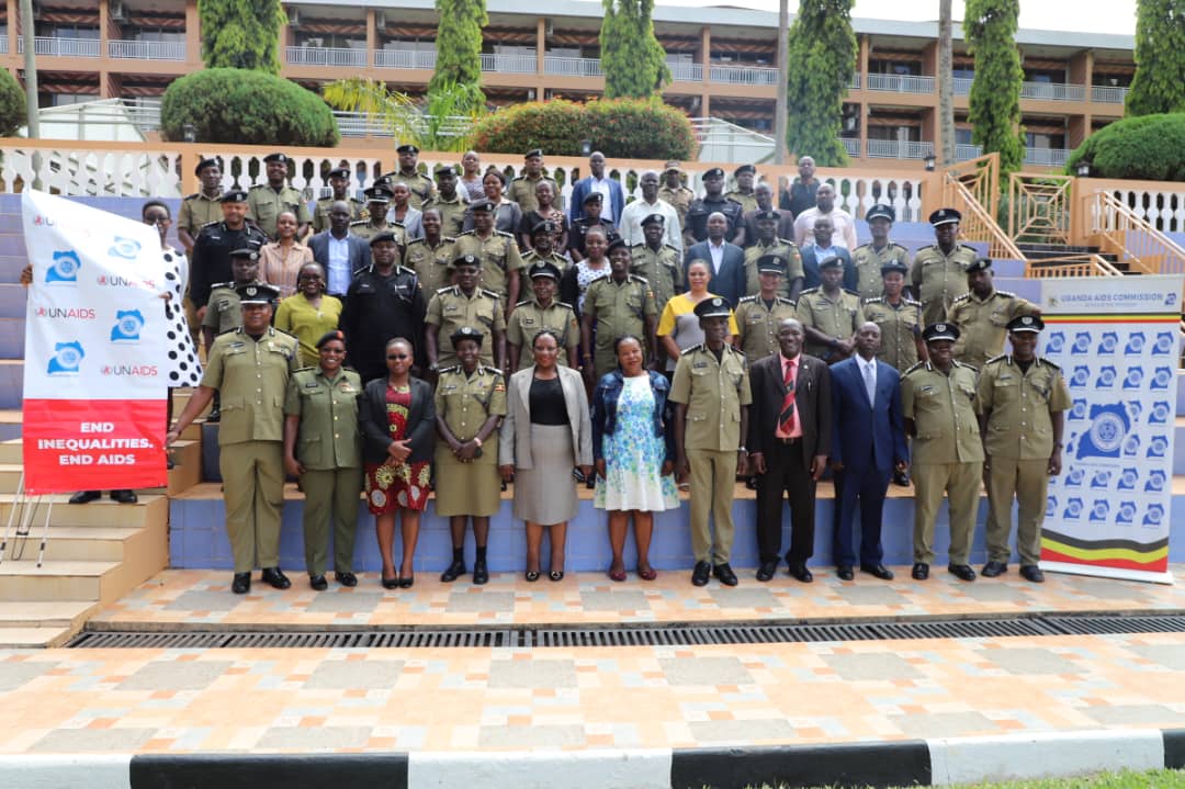 With support from @UNAIDS and @NLinUganda, @aidscommission held a dialogue and sensitization of the top leadership of the @PoliceUg on the burden of HIV in Uganda and the need for continuity of HIV prevention, treatment and care services particularly for key populations.