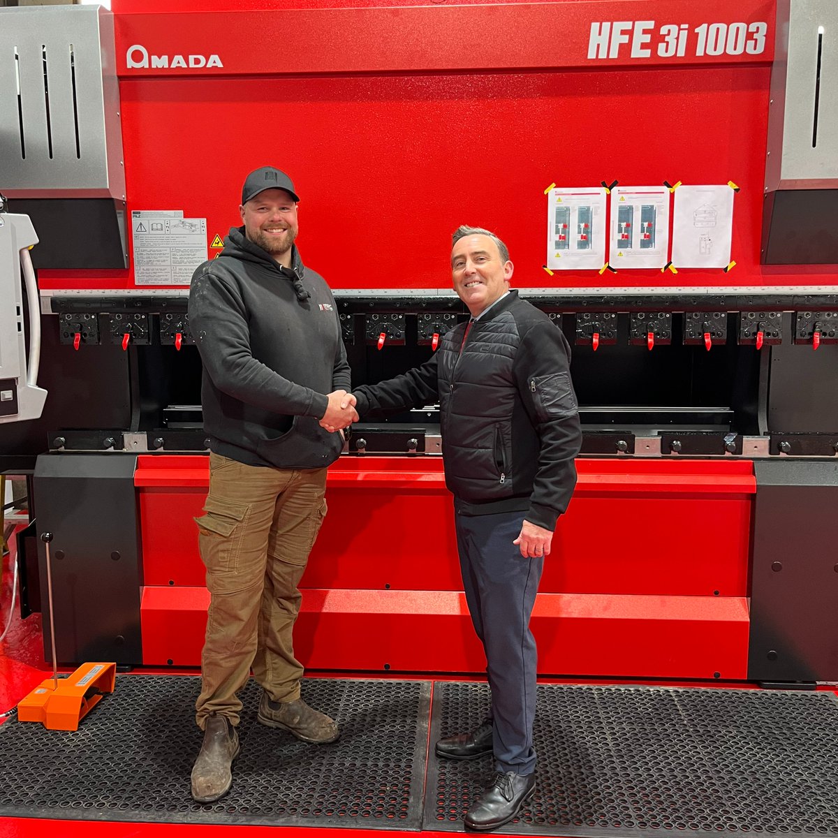 Herefordshire based Mac Industries, have recently invested in a brand new AMADA HFE3i-1003 7 Axis pressbrake. Mac Industries are a family run business, providing outstanding service and products. Their specialty is providing the highest quality Metal Fabrication Modular Fixture…