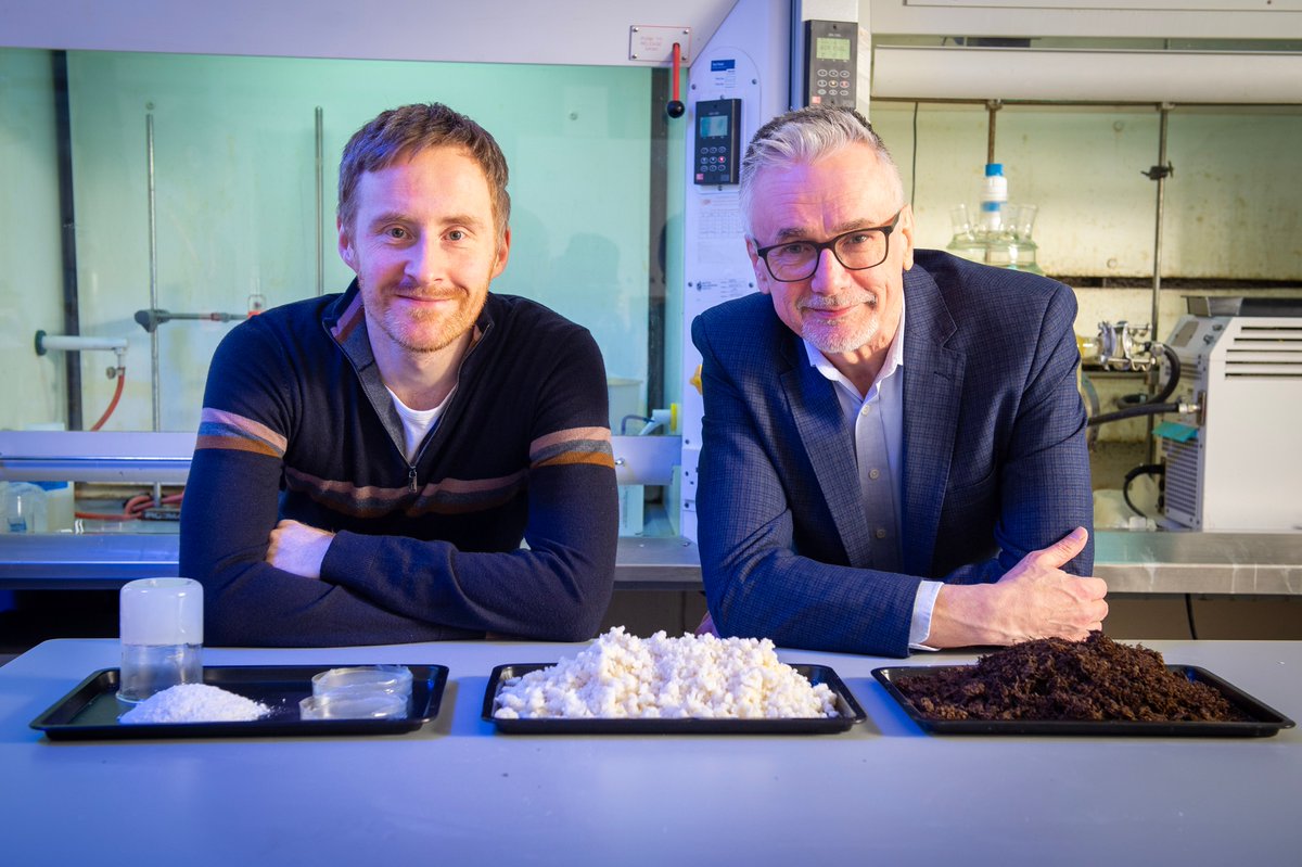 🌊 | Two scientists who discovered they could use seaweed waste to produce a bio-degradable alternative to chemical plastics are taking their technology to the next level – after spinning out from #EdNapier. Learn about @MercelSeaweed ➡️ orlo.uk/fIYTQ #MustBeNapier