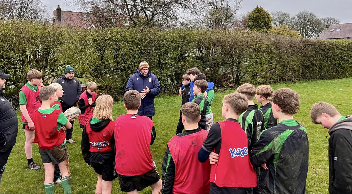 Last night's 🏉 session with @WharfedaleMandJ U13's was a blast! Emphasising teamwork, collaboration, and fun, it was a fantastic experience. Shout out to the inspiring young men and dedicated coaches! 🌟 #Teamwork #InspiringYoungMinds