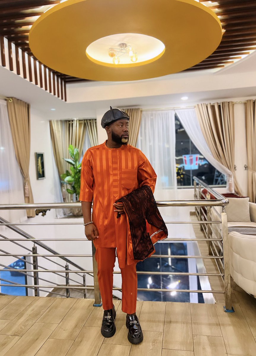 Eid Mubarak🧡🙏🏾📿 Outfit : @salunell