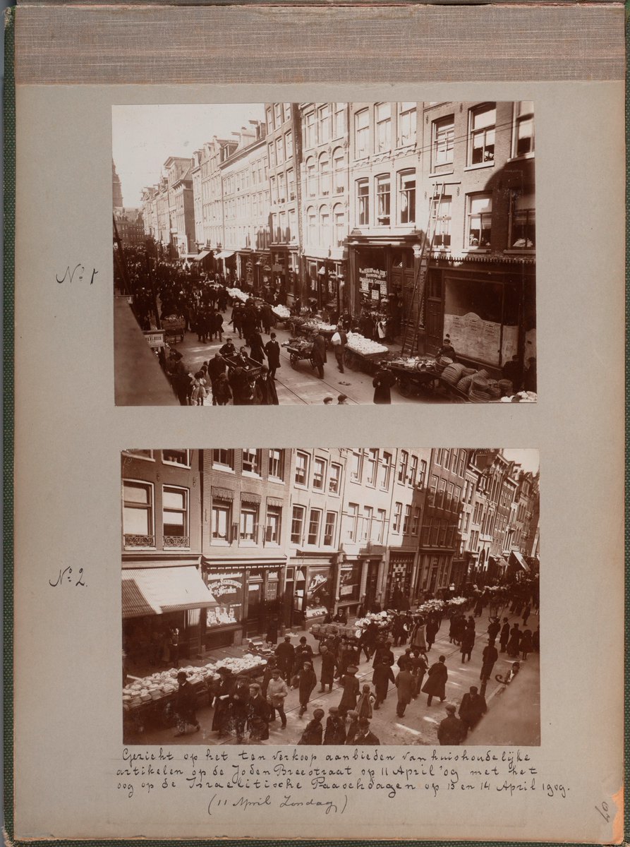 Straatverkoop in de Jodenbreestraat, 11 april 1909 #OTD #Amsterdam