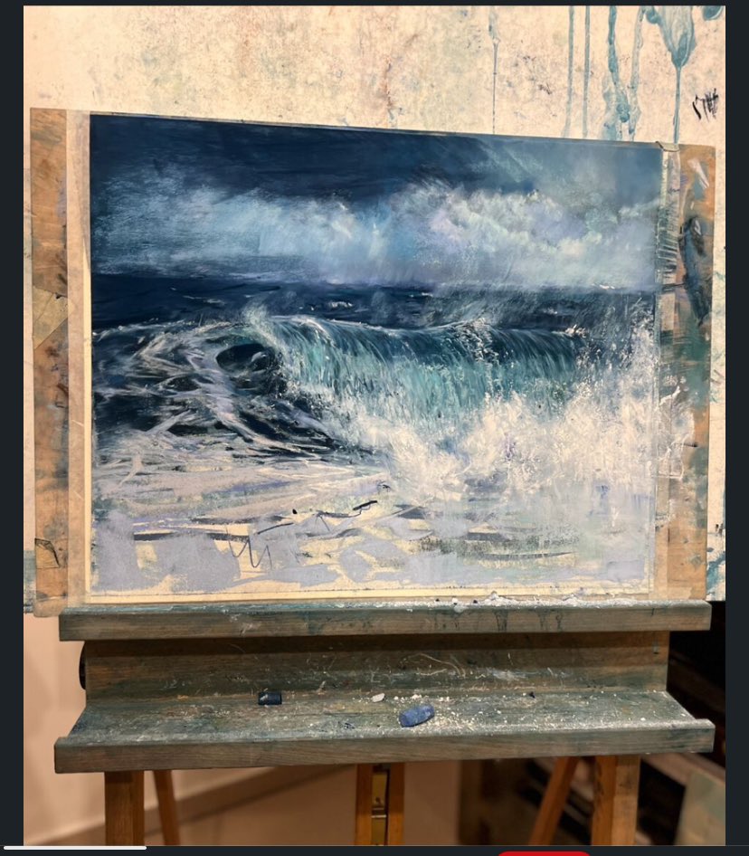 What do you think? 💭 There’ve been a lot of back and forth with this piece and now, happy with its mood, I’m pondering whether to add a figure of a girl in the foreground, looking out at the sea. 

#ontheeasel #pastelpainting