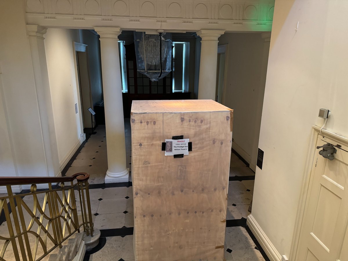 Maintenance at the Usher Gallery 🚧 Sorry we’re not looking our best at the moment. You might find certain areas closed off, or artwork covered up or in crates. It’s all part of work we’re doing to improve visitor experience at the gallery. bit.ly/3VnKbGF