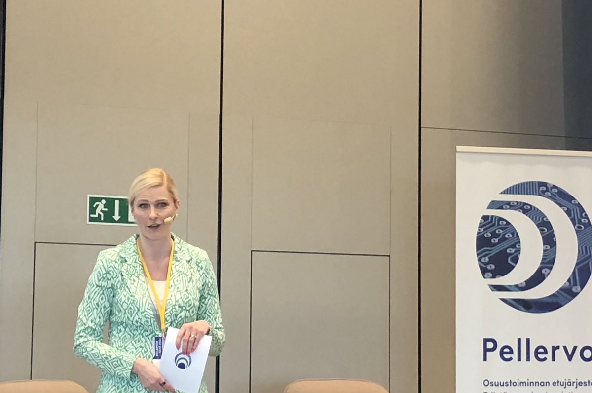 Kari Huhtala (@karij_huhtala) on Twitter photo Vuoden kohokohta #PellervonPäivä alkaa. Luvassa Vuoden osuustoimintateko-palkitseminen ja paljon asiaa tulevaisuudesta. Juontaja <a href="/NinaHirvensalo/">Nina Hirvensalo</a> juontaa päivän liikkeelle! Vuoden kohokohta #PellervonPäivä alkaa. Luvassa Vuoden osuustoimintateko-palkitseminen ja paljon asiaa tulevaisuudesta. Juontaja <a href="/NinaHirvensalo/">Nina Hirvensalo</a> juontaa päivän liikkeelle!