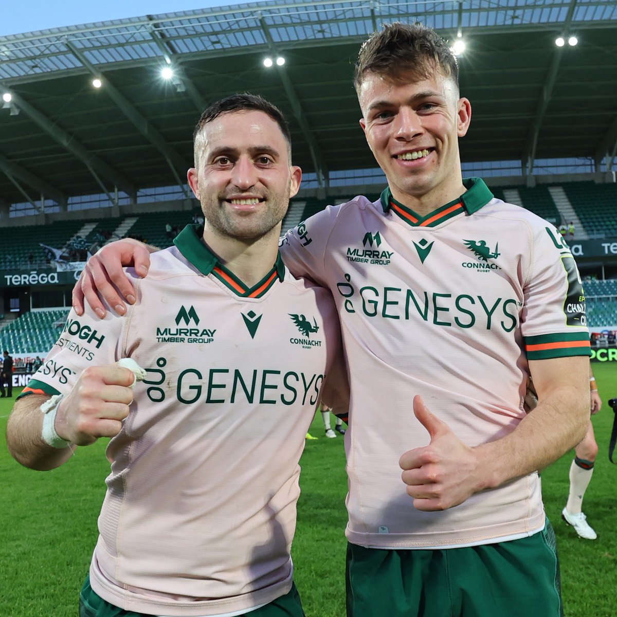 𝙈𝙖𝙩𝙩𝙝𝙚𝙬 𝘿𝙚𝙫𝙞𝙣𝙚 🟢🦅 2020 - Schools Senior Cup winner with @CGarbally 🏆 2022 - Grand Slam winner with @IrishRugby U20s ☘️ 2024 - Connacht debut v Lyon 🏉🇫🇷 2024 - Signs first Pro contract ✍️ #ConnachtRugby | Read more: connachtrugby.ie/news/matthew-d…