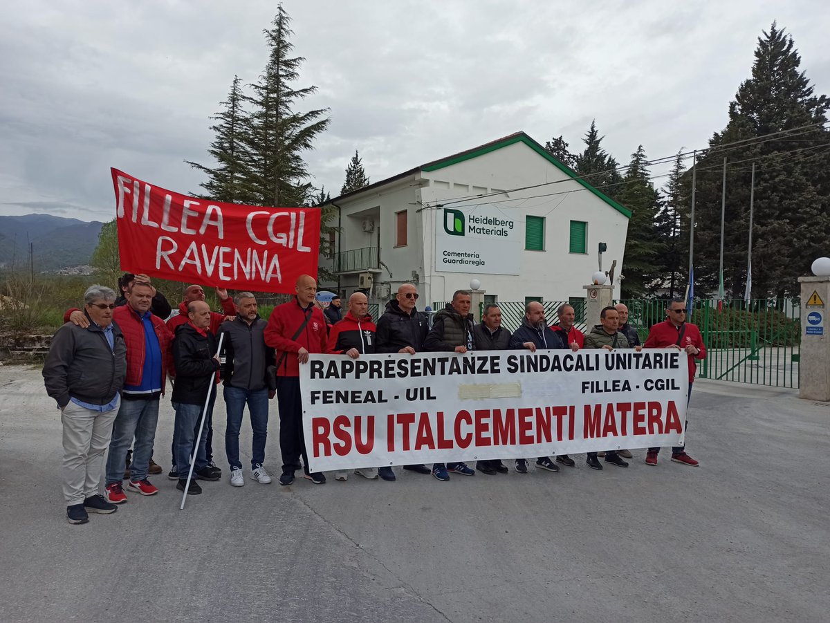 Conference centre entrance hi-res stock photography and images - Alamy, image size:1200x901