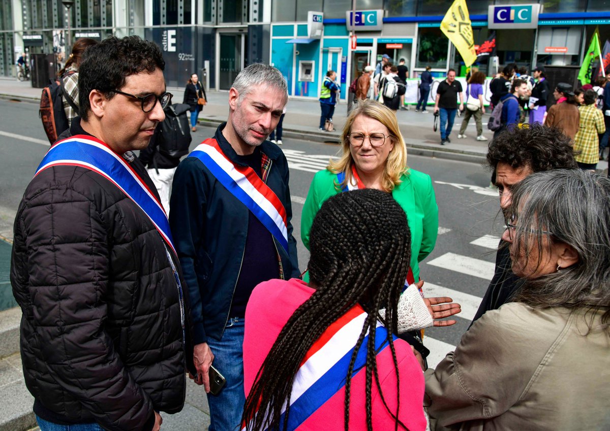 Ça commence ! On expulse les étudiant·es de leur logement CROUS pour les JO ! Le groupe LFI-A n'a de cesse de s'y opposer, samedi dernier encore devant le ministère des sports. Cette décision indigne laissera une tache indélébile sur ces JO 2024. Et @vpecresse n'aura rien dit !