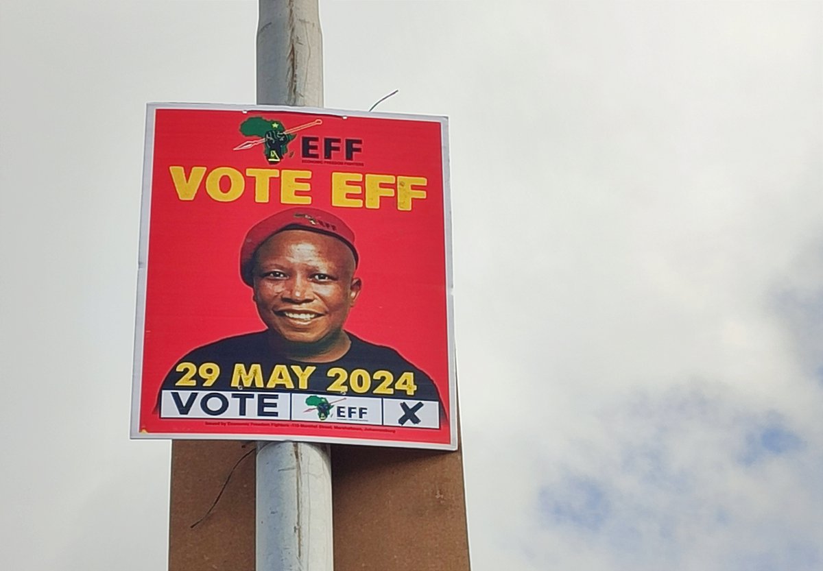 DaneEuclid's tweet photo. My latest article for @researchafrica - Elections 2024: EFF makes big promises for universities...Tripled research funding, laptops &amp; free meals for students. Read: https://t.co/0SHlgJnYkw 
#EFF #HigherEd #2024Elections https://t.co/jt0gipTr8A