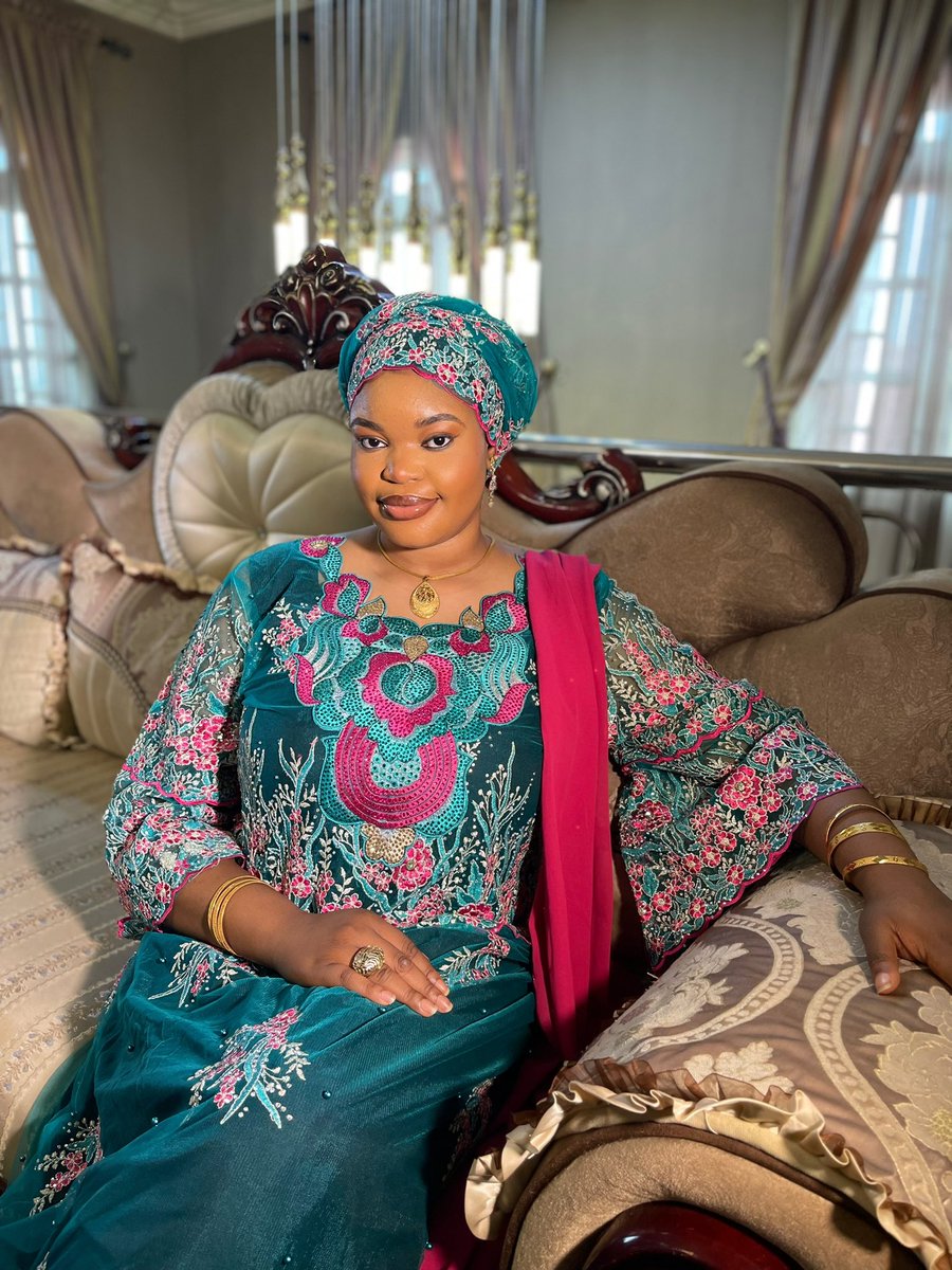 JZubaidat's tweet photo. Love, peace and Eid vibes💕 https://t.co/Ed1gy6HDtX