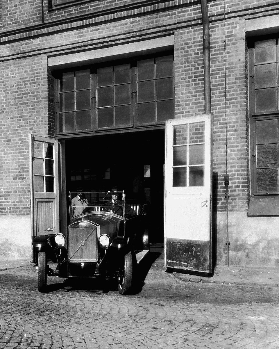 It`s our Birthday , April 14th 1927 ÖV4 (more affectionally known as Jakob ) left the factory gates in Gothenburg Sweden #Birthday @AberVoice @ebbwnet @evrfc #Volvo #History