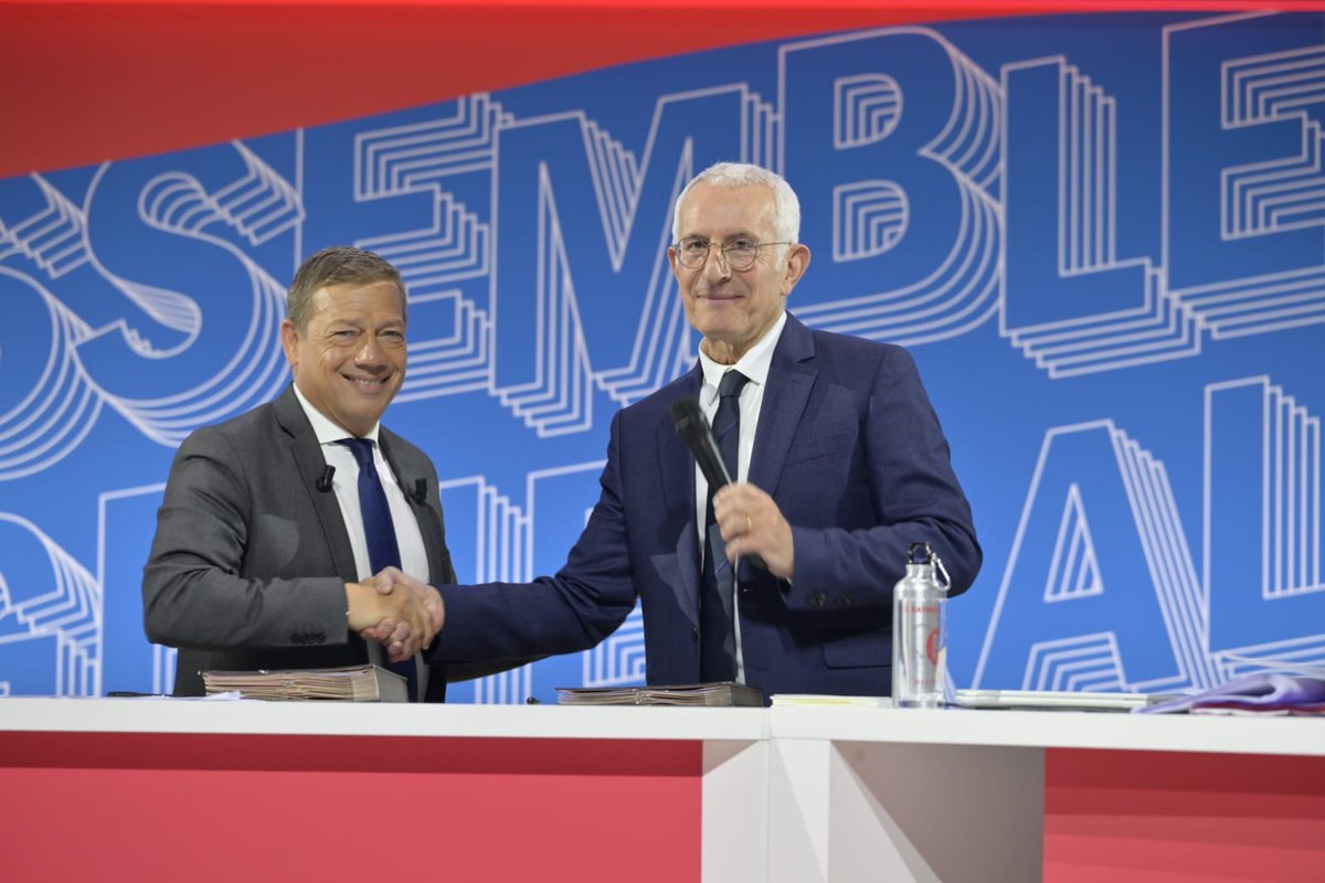 A l’occasion de de notre 78ème assemblée générale, la CAPEB signe une convention de partenariat avec le réseau <a href="/InitiativeFR/">Initiative France</a> dans l’objectif de favoriser la création et la reprise d’entreprises dans le secteur de l’artisanat du bâtiment.

« Dans votre métier, vous faites un