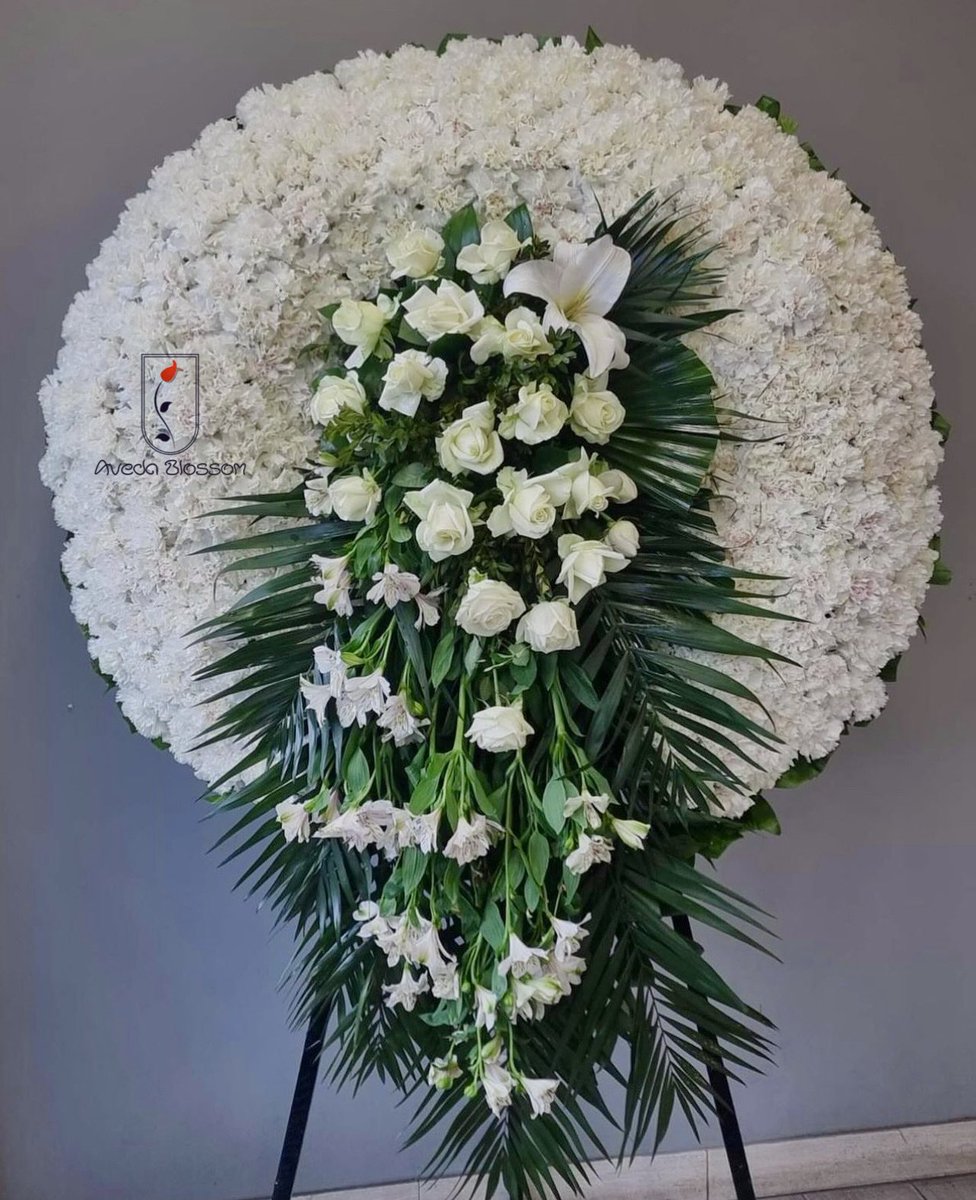 avedablossom's tweet photo. In the loving memory of our beloved ones killed in the 1994 Genocide against the tutsi in Rwanda. 💔🕊
#tuzahoratubibuka #kwibuka30 🕯🇷🇼 https://t.co/wE6sdNExtX