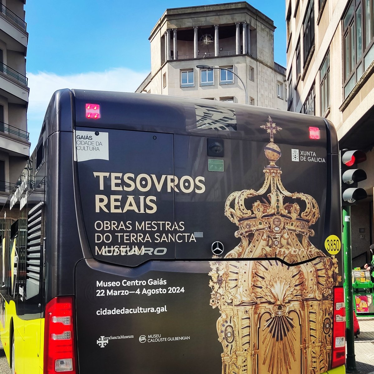 #TesourosReais
#MuseoGaiás
#CidadeDaCultura #SantiagodeCompostela #PublicidadExterior #AutobusesUrbanos #YagosPublicidad
#LaBuenaPublicidad
#ooh