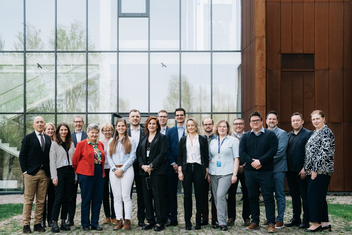 📍 iTEC's Commercial Management Group gathered for an important international meeting in Lithuania! Alliance members - Oro Navigacija 🇱🇹, @ENAIRE 🇪🇸, @DFS_AS_company 🇩🇪, @NATS 🇬🇧, @avinor 🇳🇴, @LVNL 🇳🇱, @PANSA_PL 🇵🇱, @navcanada 🇨🇦 and technology partner @IndraCompany.