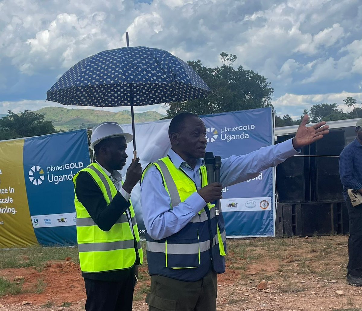 #HappeningNow: 'We must mine, yes, but mine responsibly to take care of the earth. I thank the efforts we've put together to help our small-scale miners.' - Eng Yorokamu Katwiremu, representing @nemaug, board chair John Okot at the #Kayonza mine site. #MakeMercuryHistory