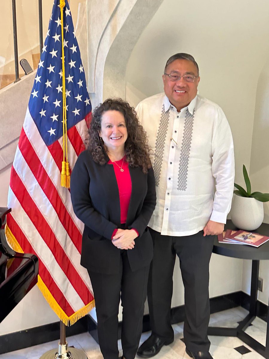 It was a pleasure to meet with my colleague from the Philippines, Ambassador Sorreta, today to discuss our shared values in the HRC.  I look forward to partnering with @PHinGeneva as we continue a cross-regional approach to promoting and protecting #humanrights for all!