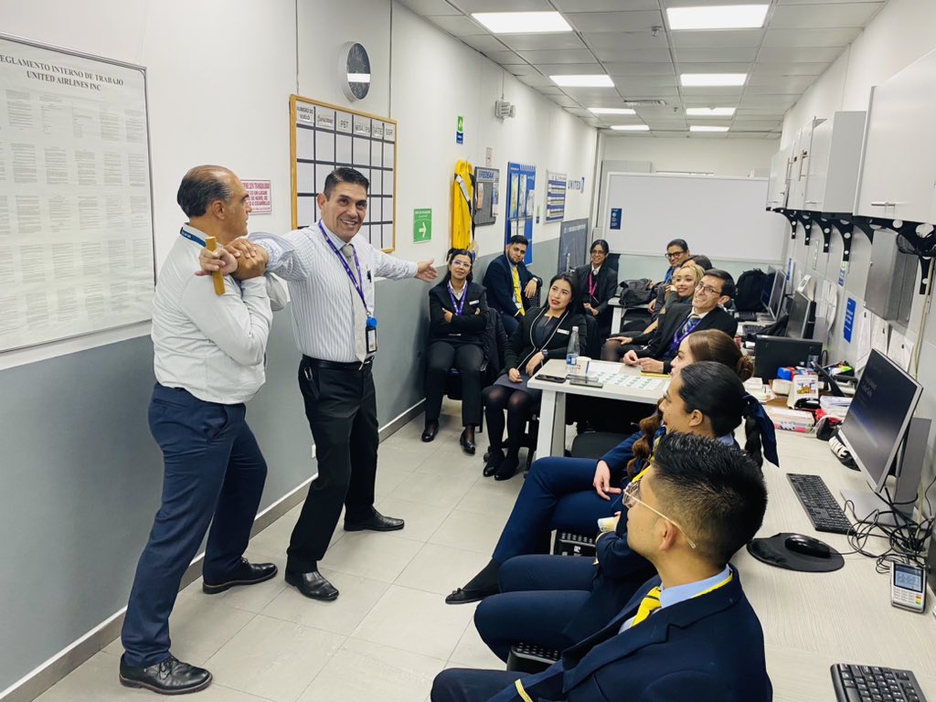 M_SJUUA's tweet photo. #TeamBOG TEM & Ergodynamics training success. 👏🏻 We say YES to safety! Road to Silver Excellence. 🇨🇴
#GoodLeadsTheWay
@AOSafetyUAL @MariaChavez02 @MelgozaFj @secappanera @MannyPrieto3 @DJKinzelman https://t.co/Eso9iEF0al