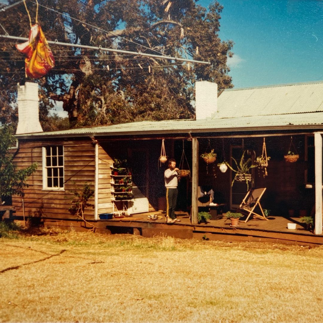 Vs1 of 'With Small We Start' (out April 19th) is about my dad. Here's a couple of pics of him on the farm in Balingup, WA where I lived until I was 6. Dad is also known as 'Lege' - short for 'Deadset Legend' - his chosen alternative to 'grandpa'. Pre-save: emilybarkermusic.ffm.to/withsmallwesta…