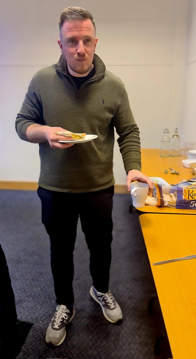 .<a href="/NICVA/">NICVA</a> <a href="/NICVAsandra/">Sandra Bailie</a> going to miss this class.  Last day of our <a href="/ILM_UK/">ILM</a> level 5 Diploma in Leadership and Management.  Crucial to enjoy delivering presentations - smashing it 😉💪
