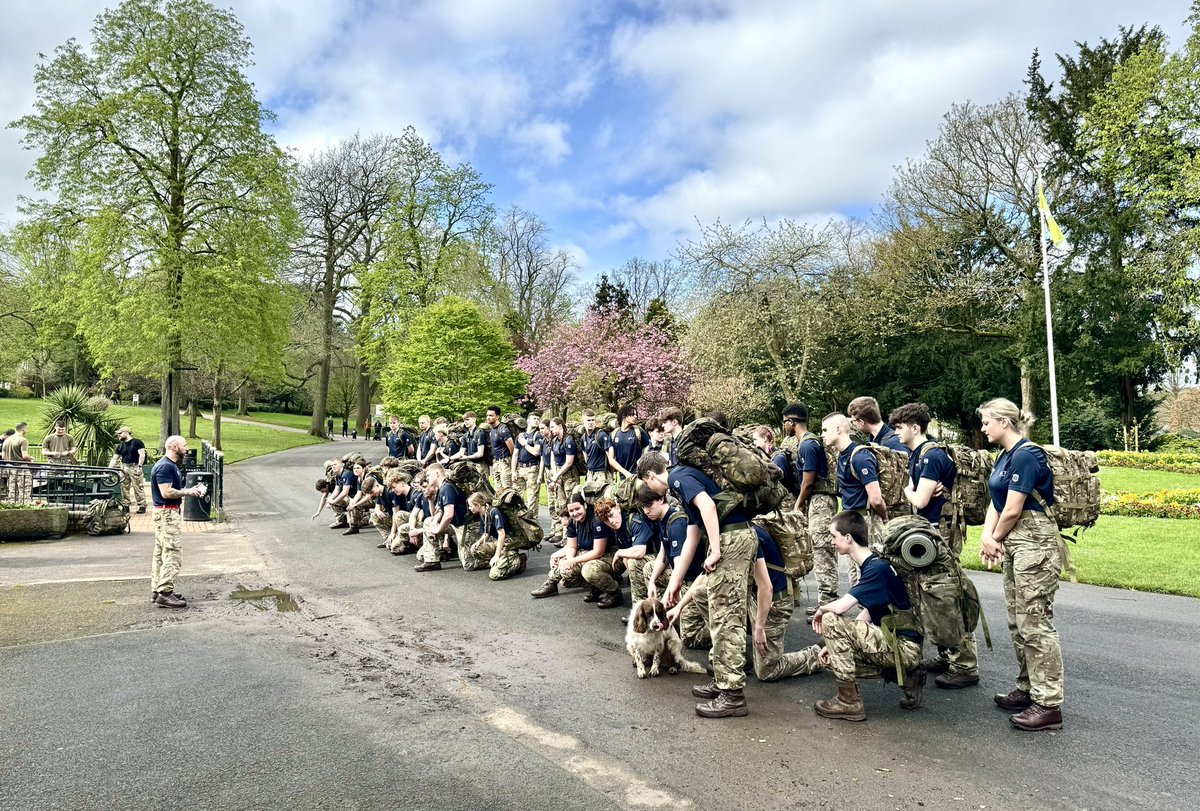 The @BhamCityCouncil CannonHill @CoftonNursery @GreenFlagAward B13 Park and Gardens welcomed visitors today showing their true Spring tree Blossom & floral bedding displays as @MPCT_HQ Broad St Birmingham Training Academy practice @GBRorienteering 11 April mpct.co.uk/location/birmi…