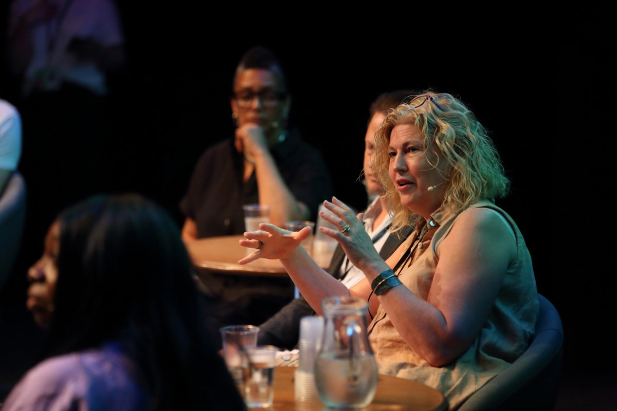 sheffdocfest's tweet photo. 🚨It's your last chance to apply!🚨

There's just three days left to get your applications in for the Channel 4 First Cut Pitch.

Apply by Sunday 14th April: https://t.co/T4lYrmdMfx https://t.co/i3ZJwt35sk